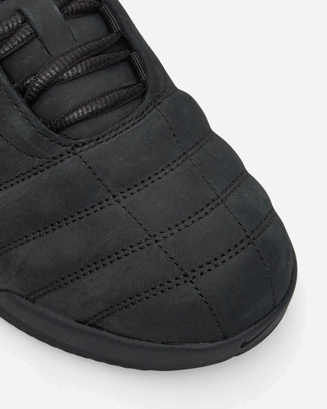 Nike Black Women S Total 90 Shox Magia Sneakers / Anthracite