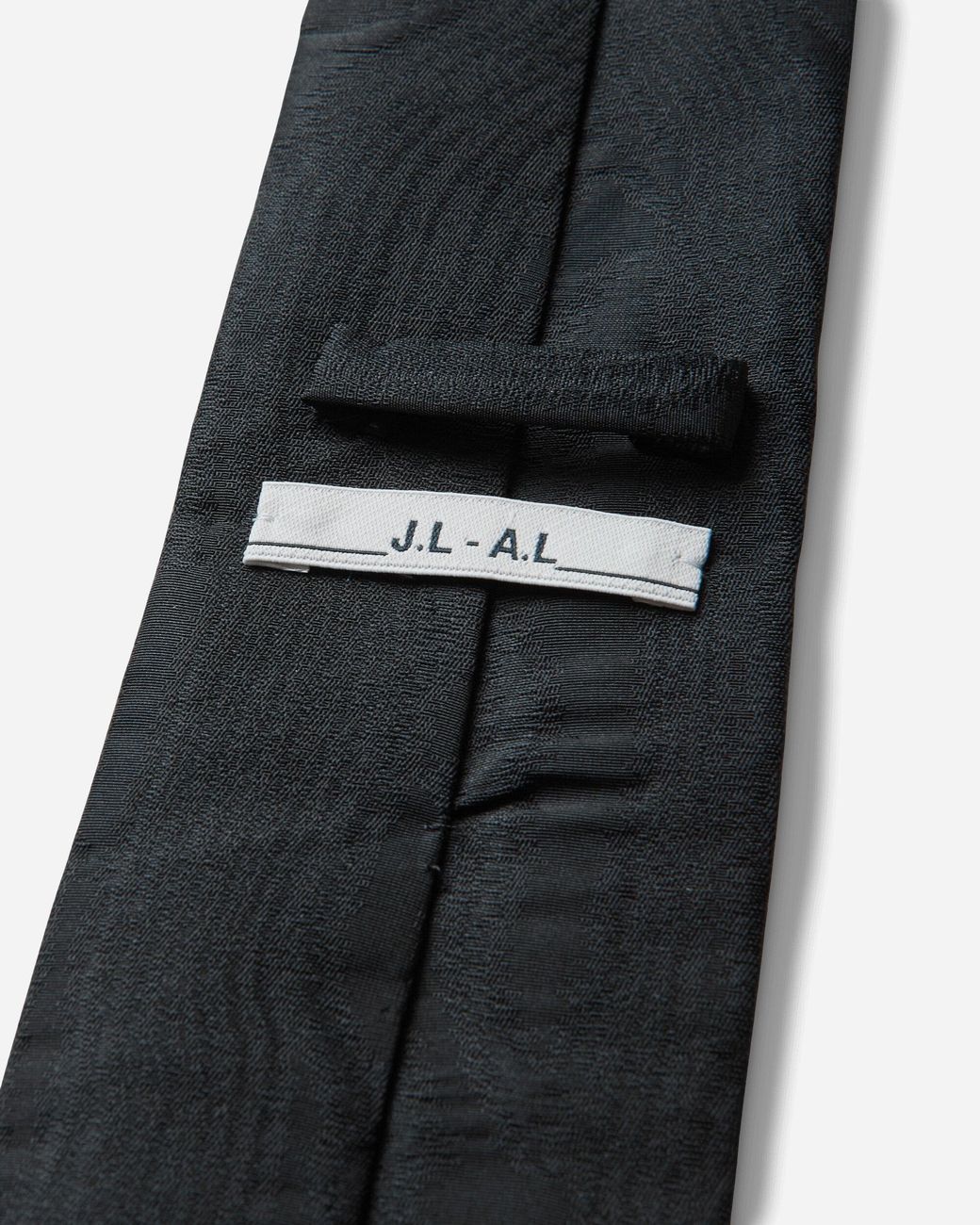 _J.L - A.L_ White Bower Tie Jet for men