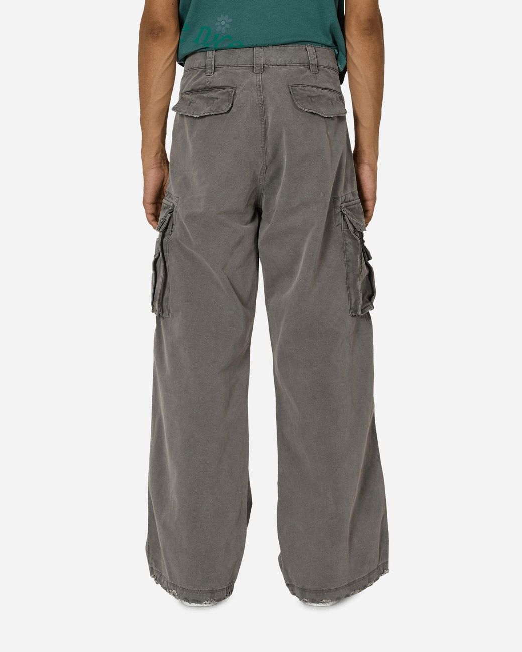 パンツ ERL Printed Cargo Pants / Checker ERLのグレー ブロックチェック カーゴパンツがセール中