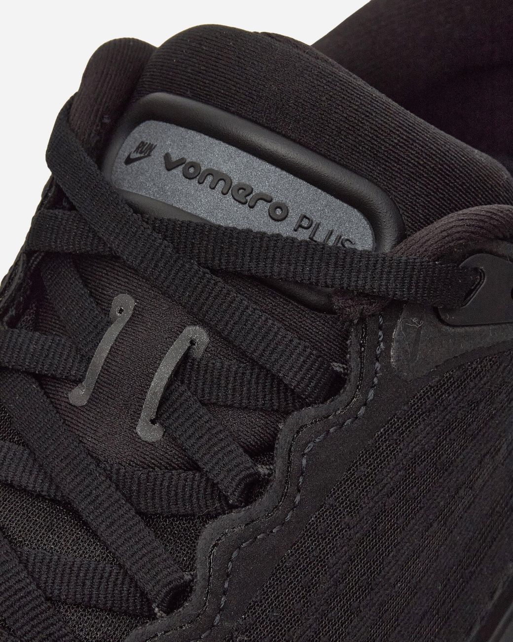 Nike Black Vomero Plus Sneakers for men