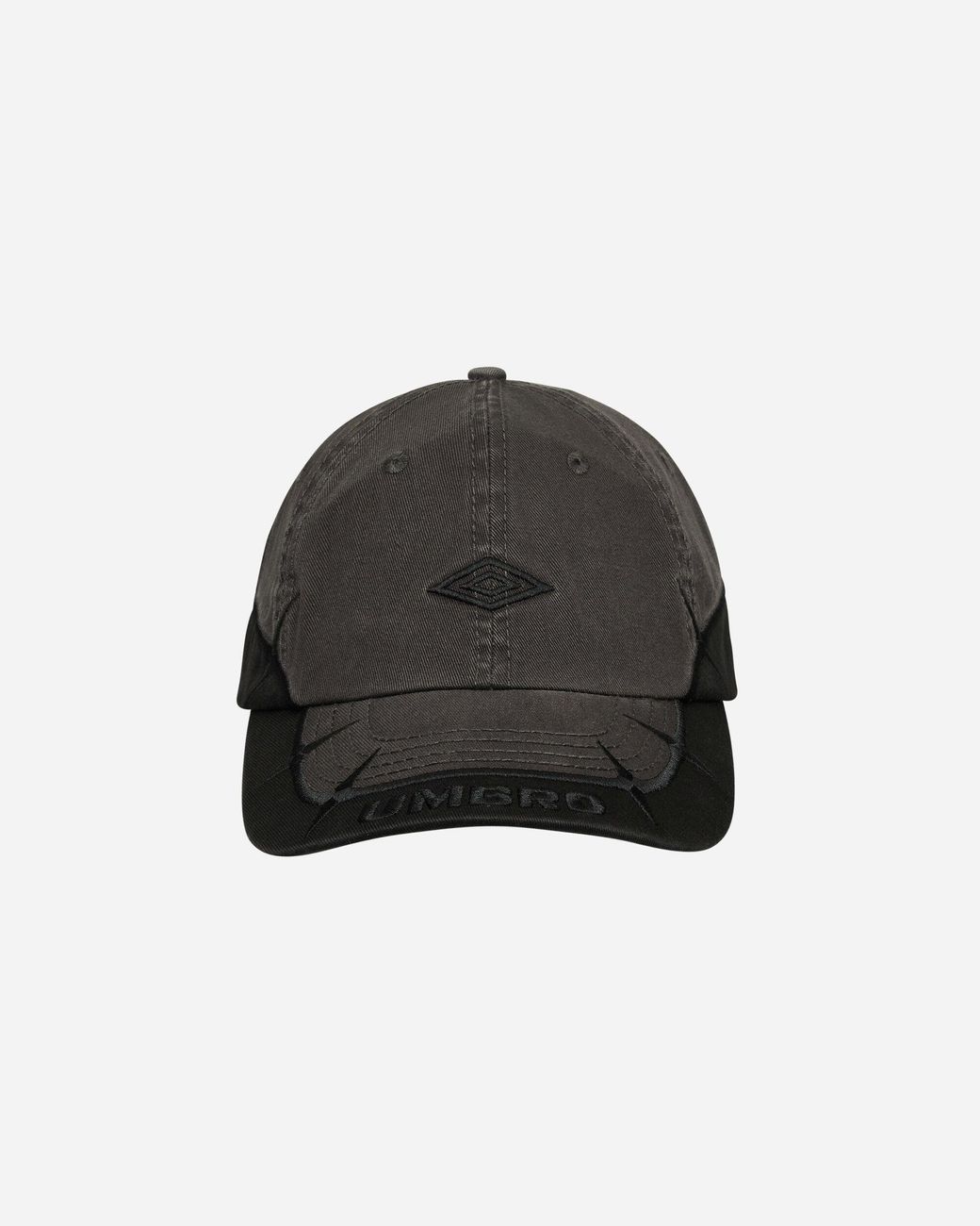 umbro-Grey-Spikes-Cap-