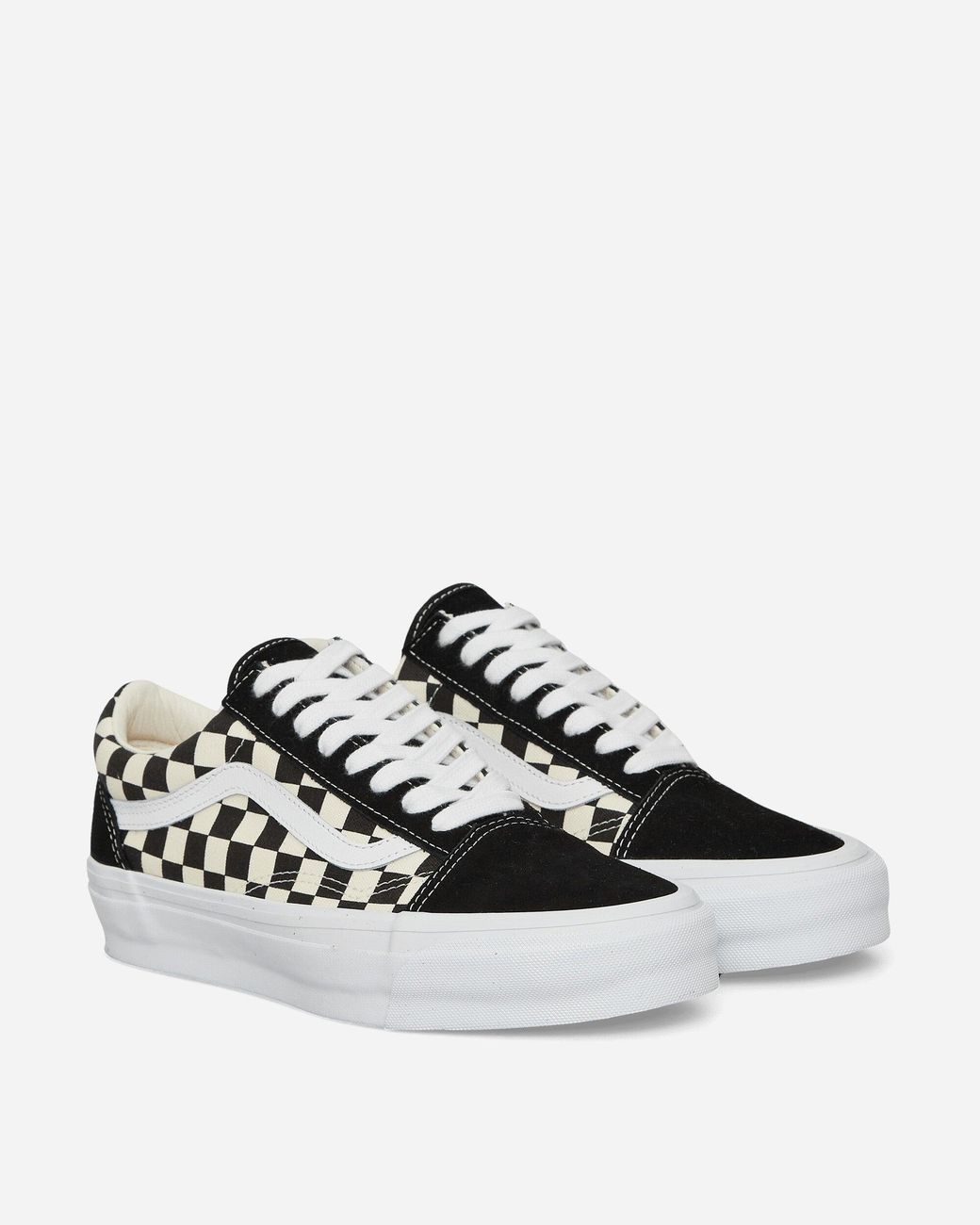 Old skool vans black and white checkerboard deals