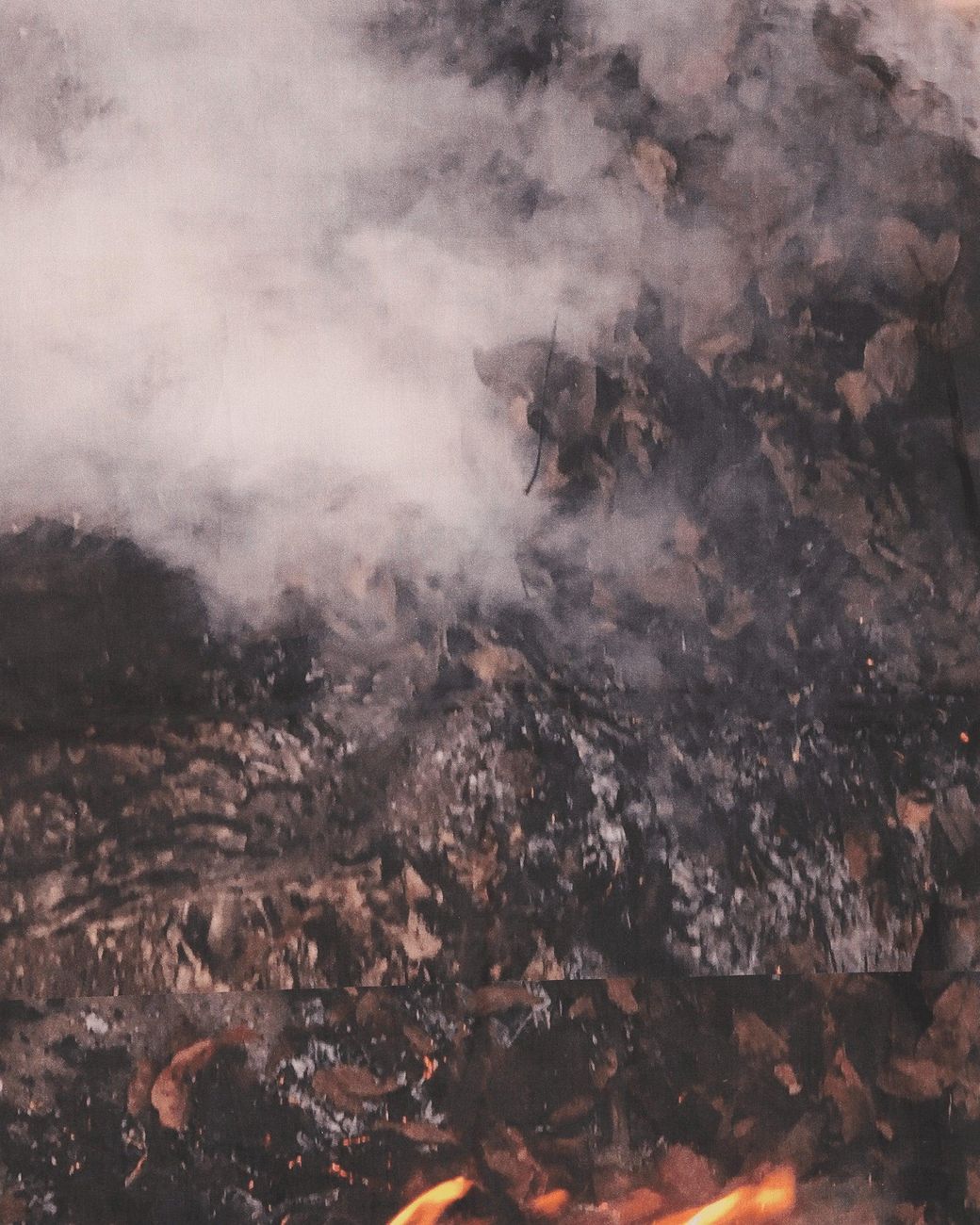 Serapis White Fire Bedsheet for men