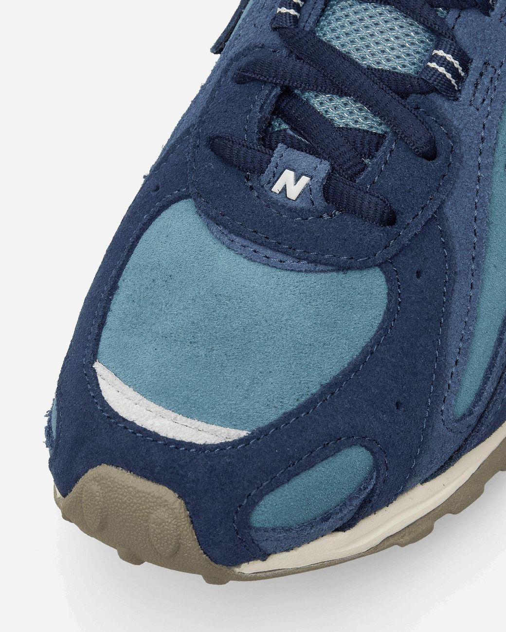 New Balance Blue 204L Sneakers Salt Water for men