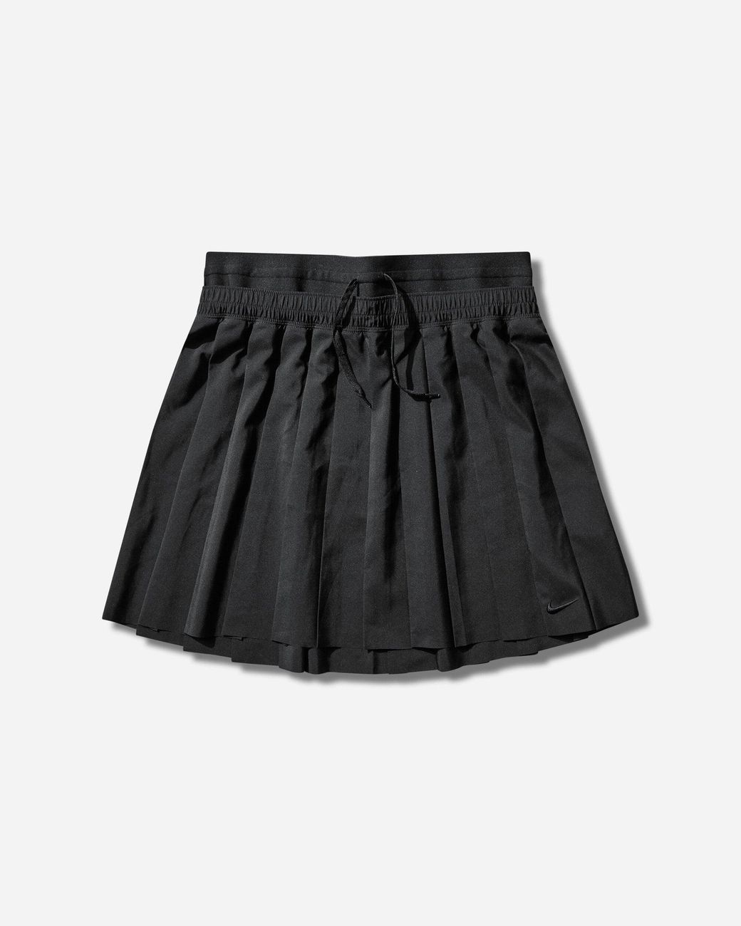 Nike Black Women S Mid-rise Pleated Skirt