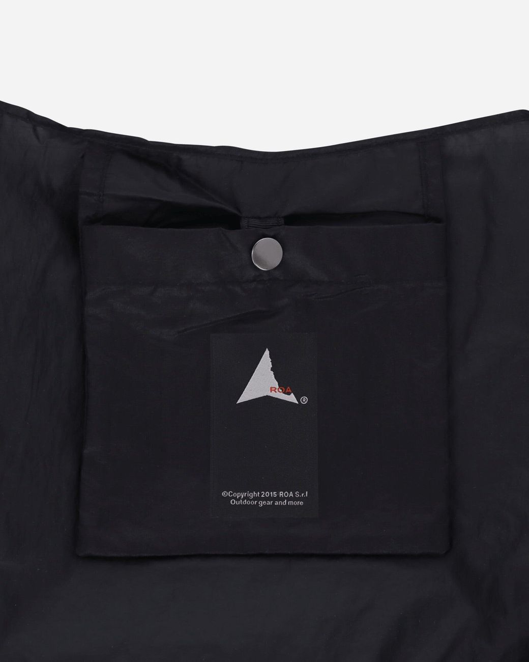 Roa Black Laki Packable Knot Bag for men