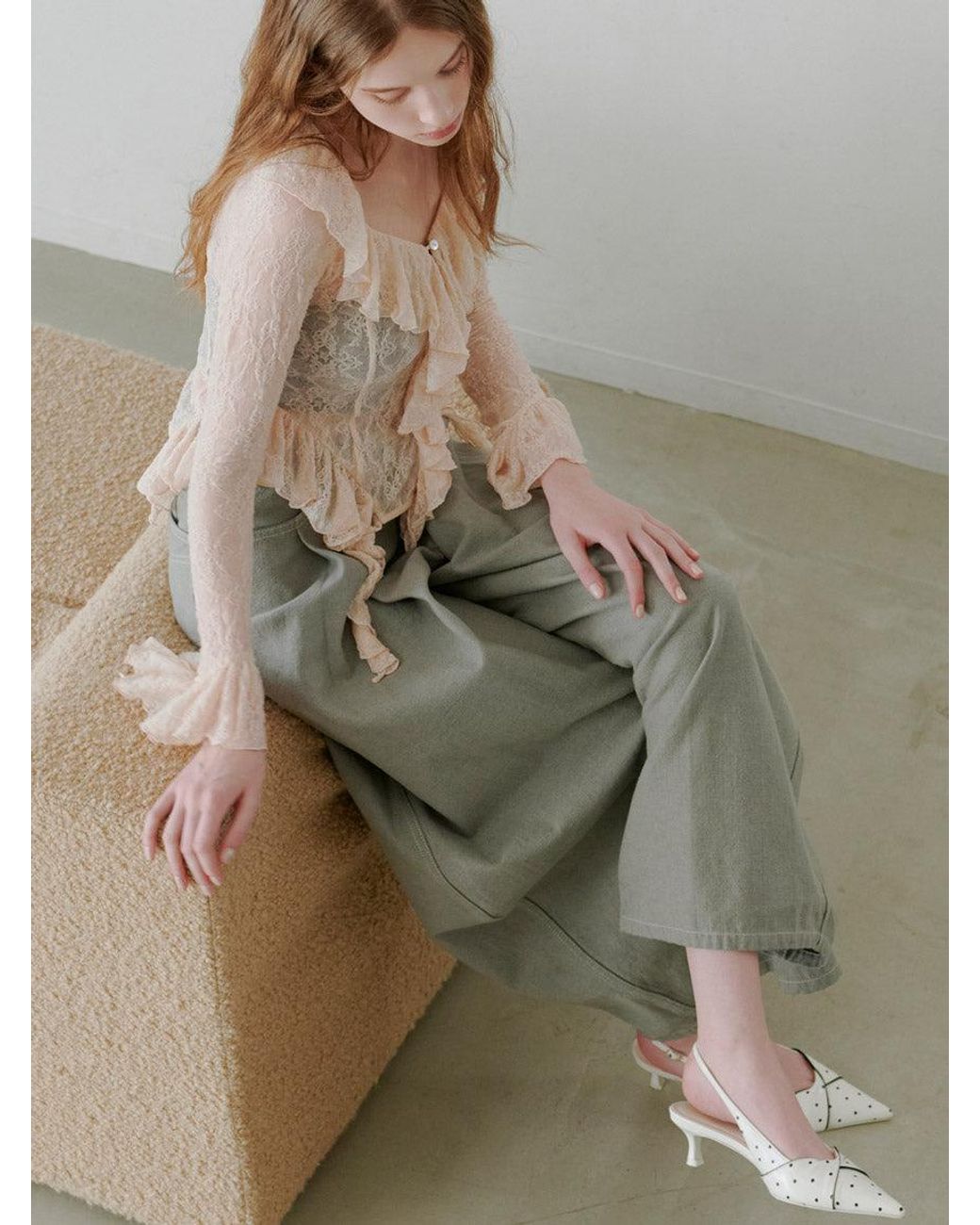 SNIDEL Natural Cut Lace Ruffle Pullover