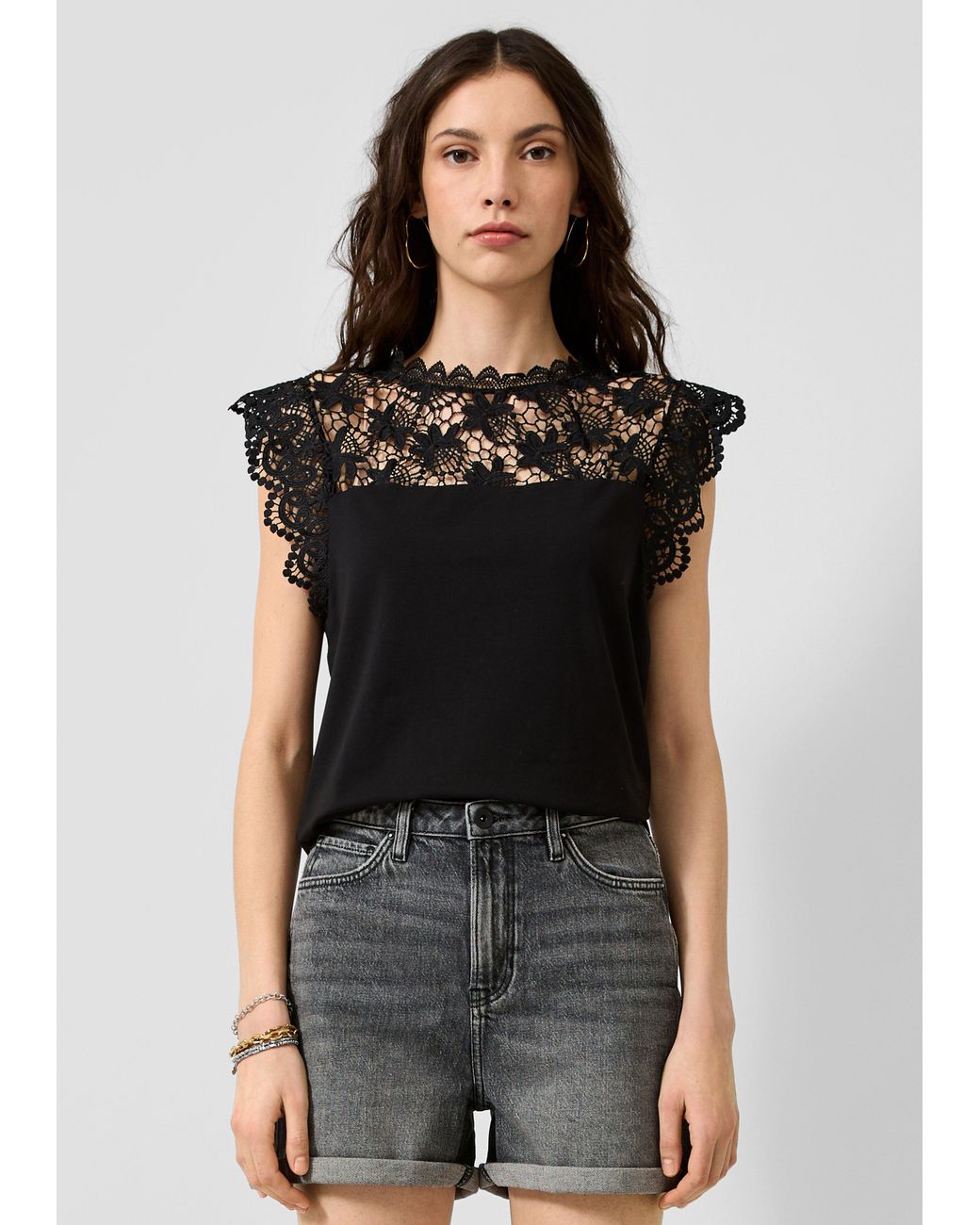 QS Black Top Mit Spitze