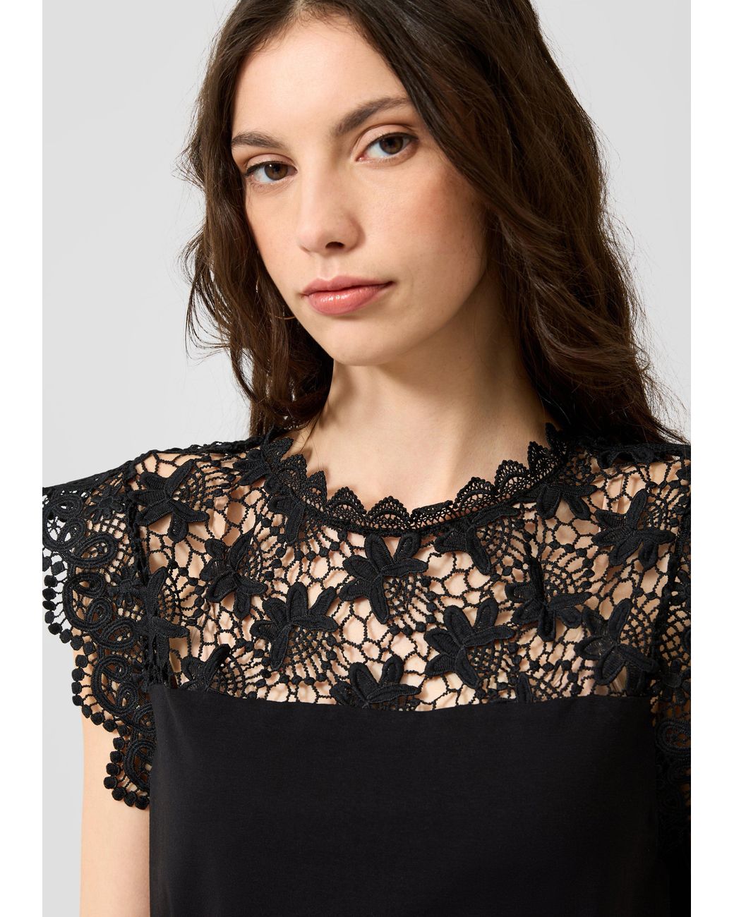 QS Black Top Mit Spitze