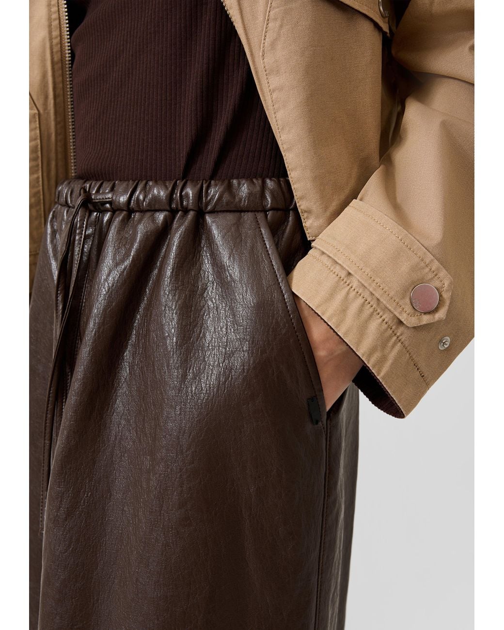 QS Brown Midirock
