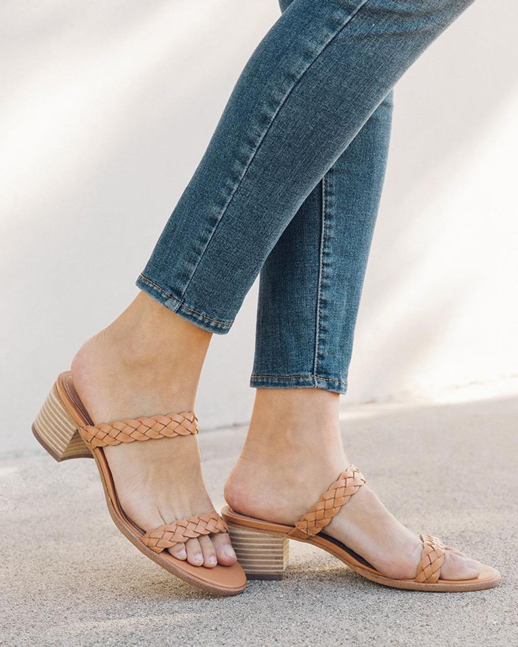 soludos luna braided block heel