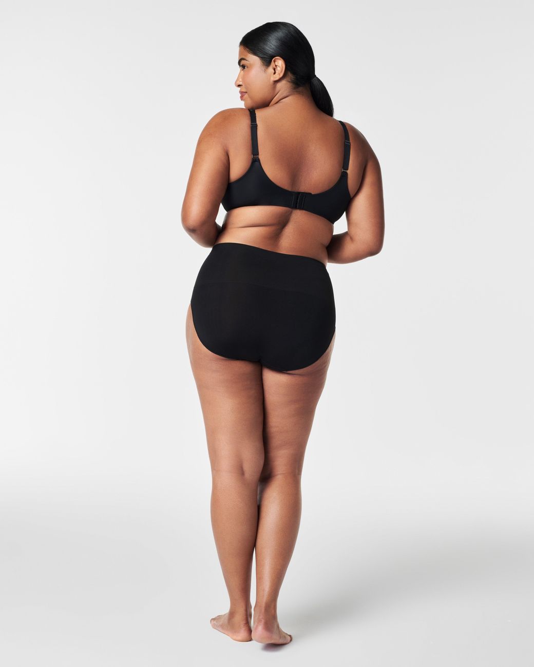 Spanx Black Low Profile Minimizer Bra