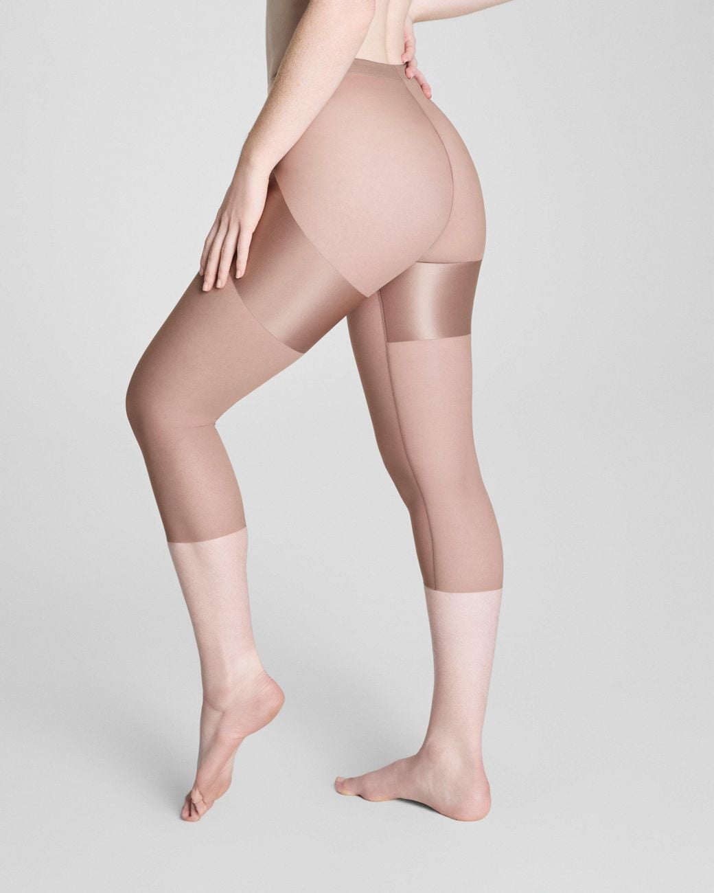 Spanx Natural Shape Satin-X Capri