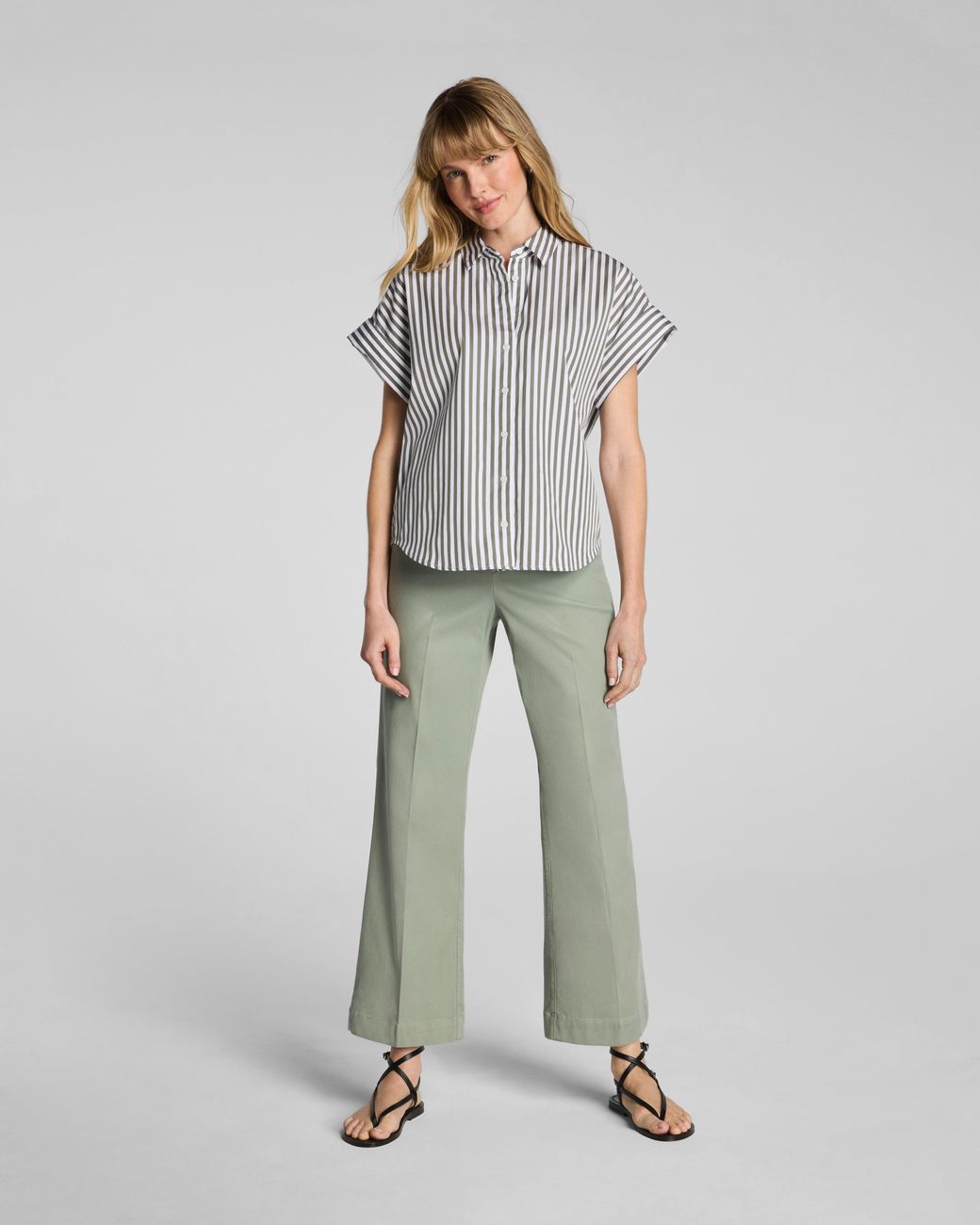 Spanx Gray Poplin Oversized Short Sleeve Button Down