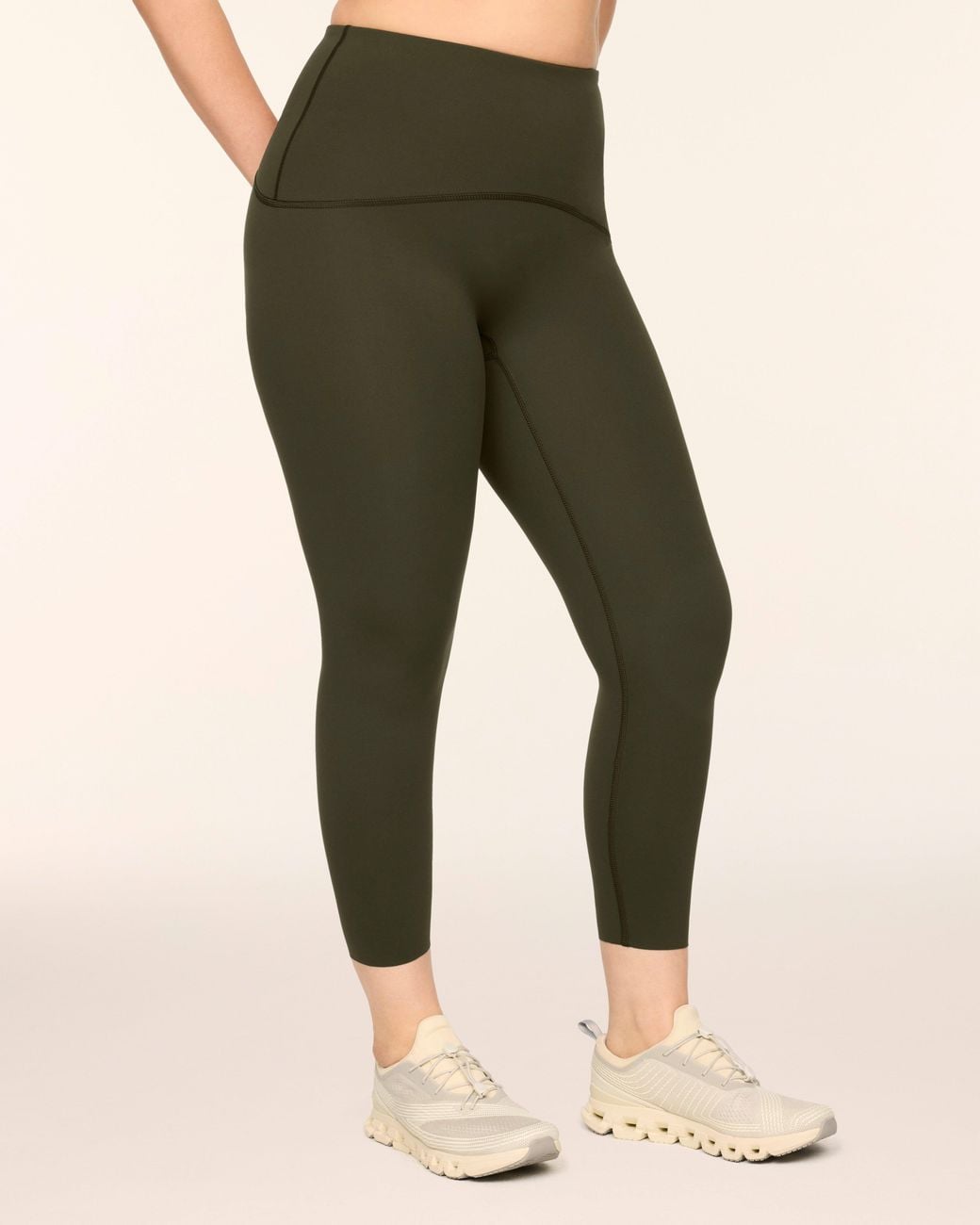 Spanx Natural Shape Booty Boost 7/8 Leggings