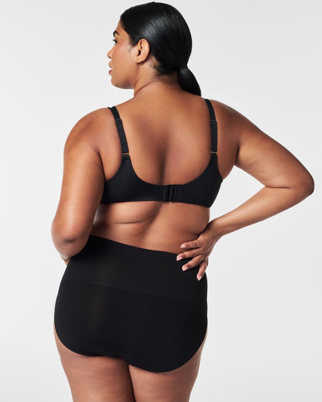 Spanx Black Low Profile Minimizer Bra