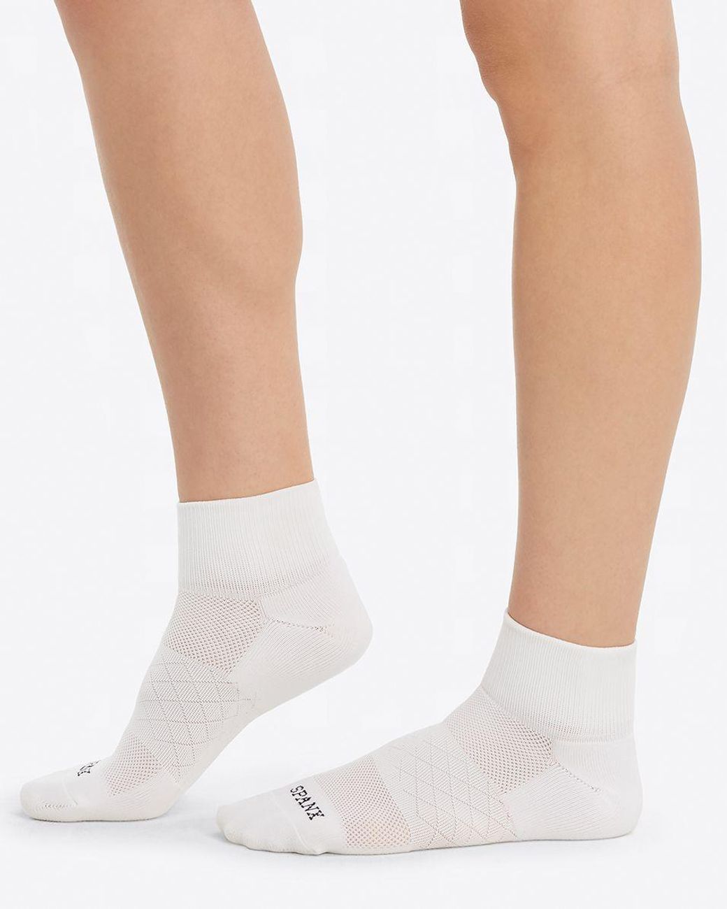 Spanx Synthetic Active Arch Compression Crew Socks in White Lyst
