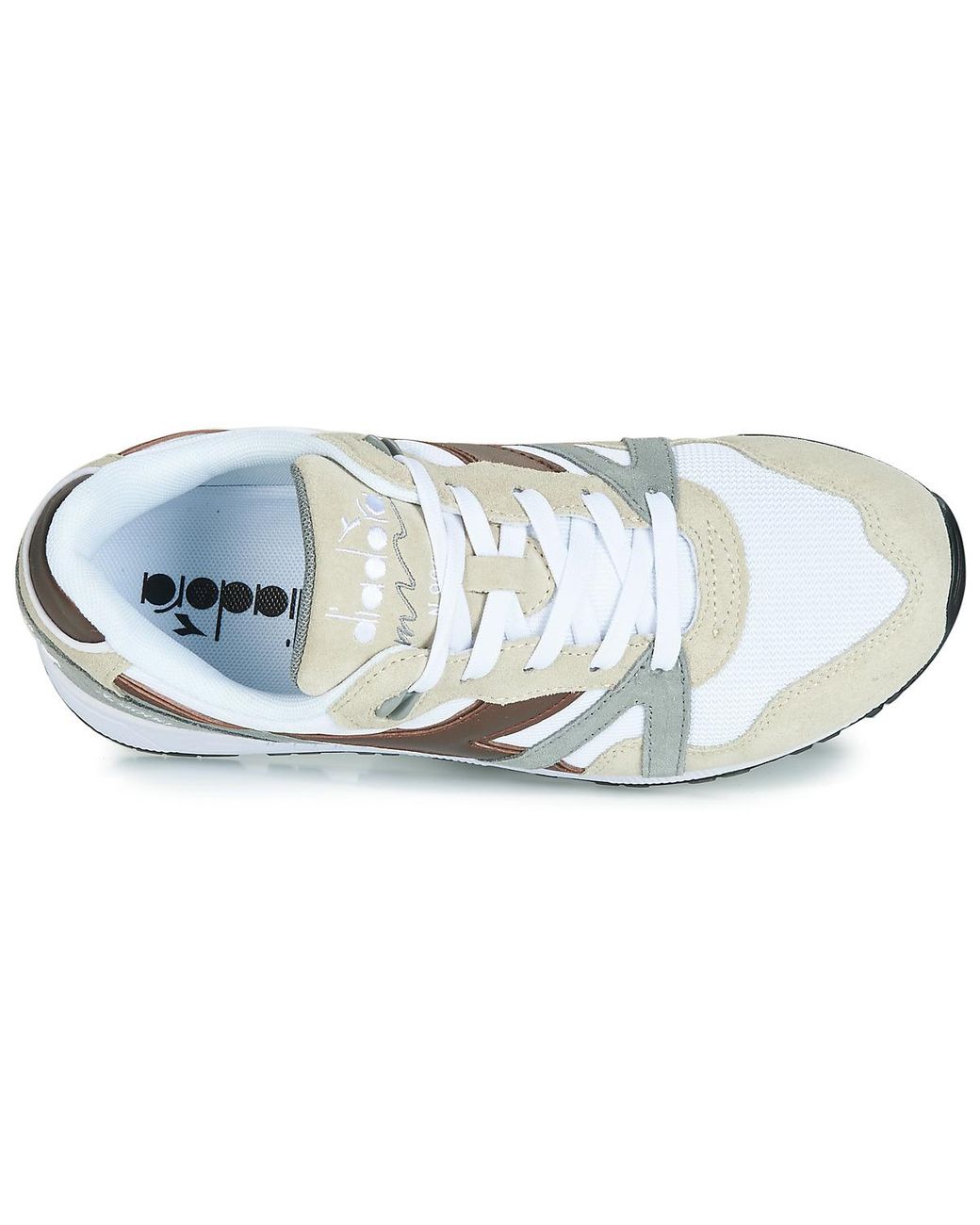 sneakers n