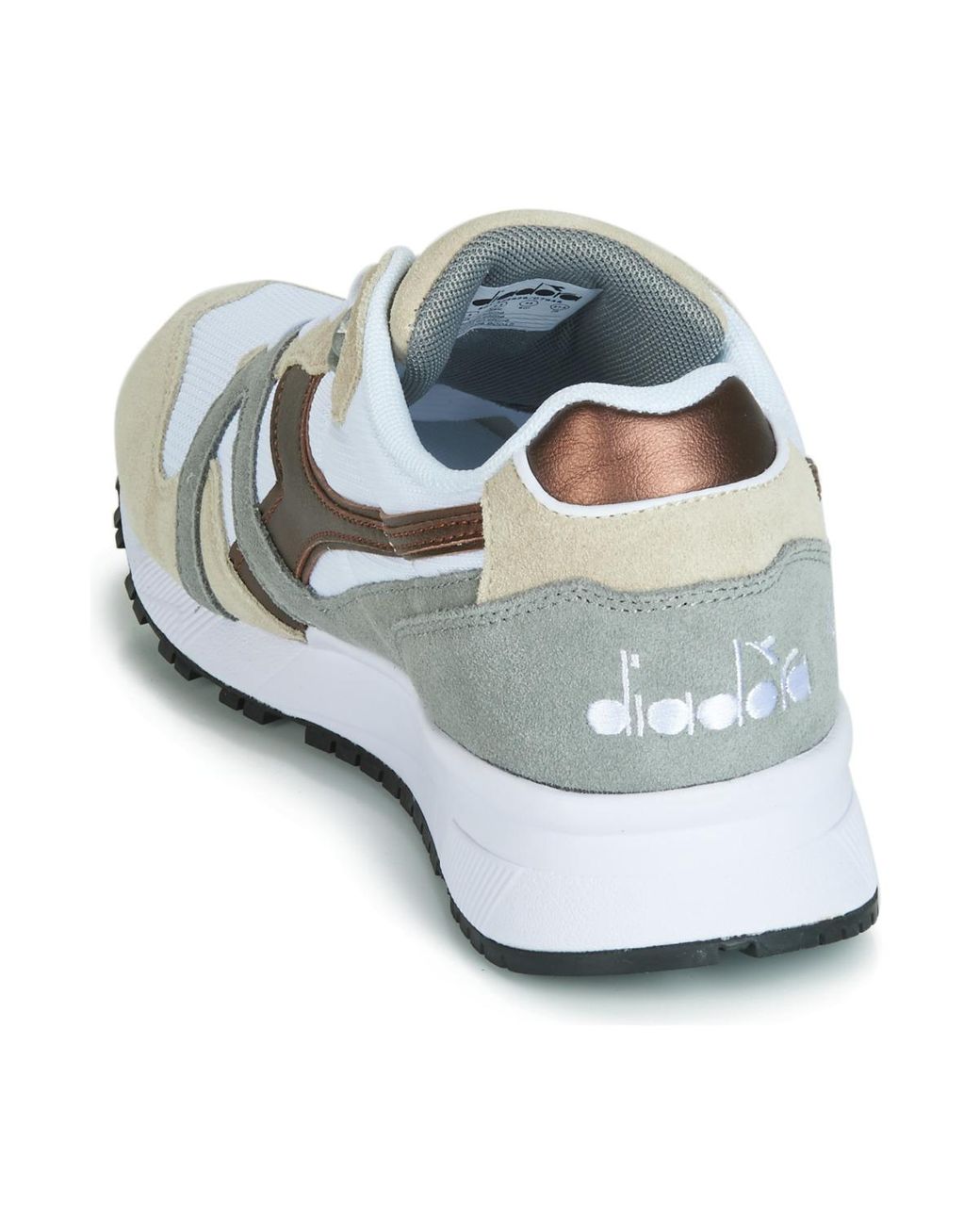 sneakers n