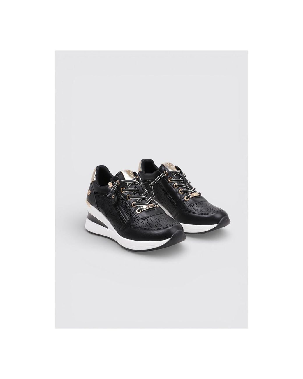 Baskets Basses 14510201 Xti en coloris Black