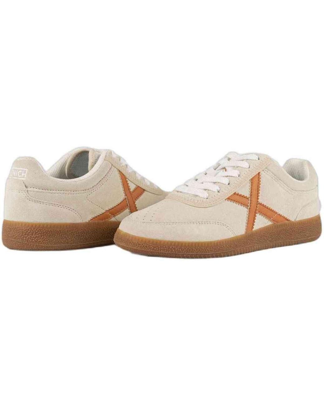 Baskets Basses 4078006 Munich en coloris White