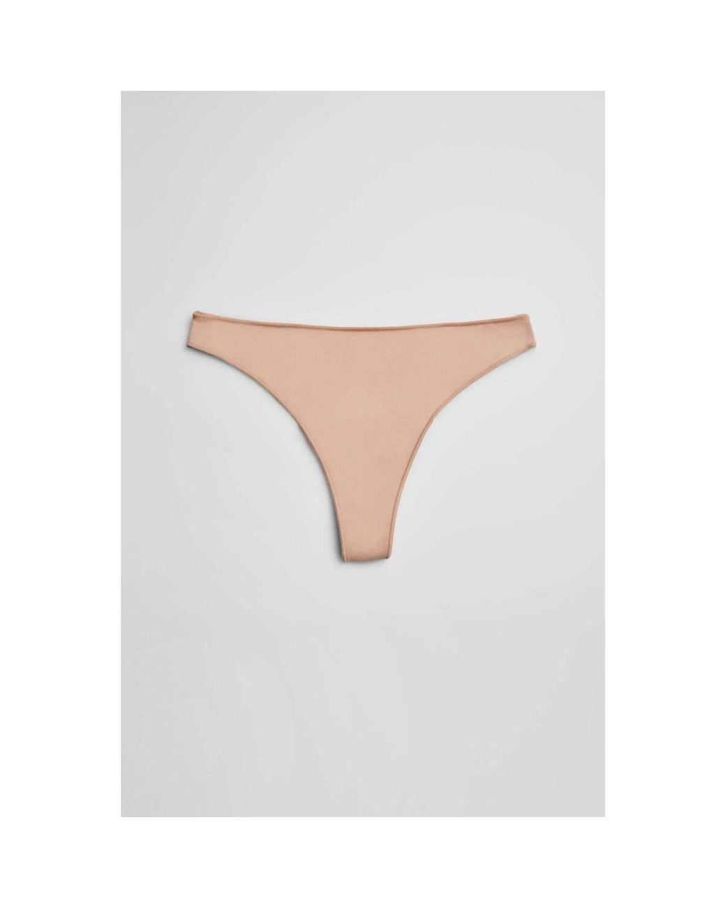 Strings String Basique En Coton Nude Ysabel Mora en coloris White
