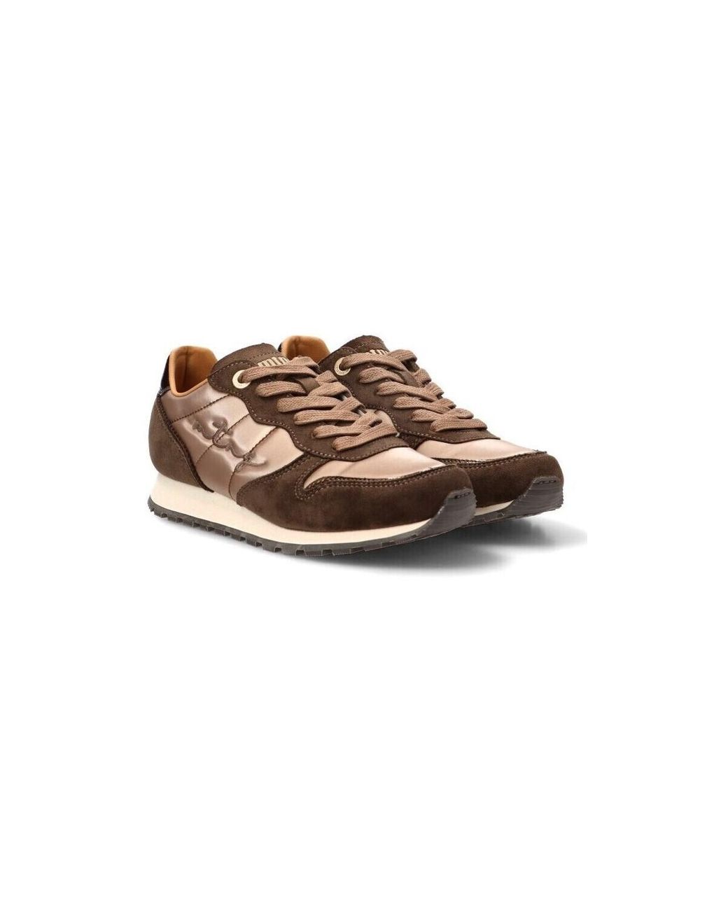 Baskets 814135 MTNG en coloris Brown