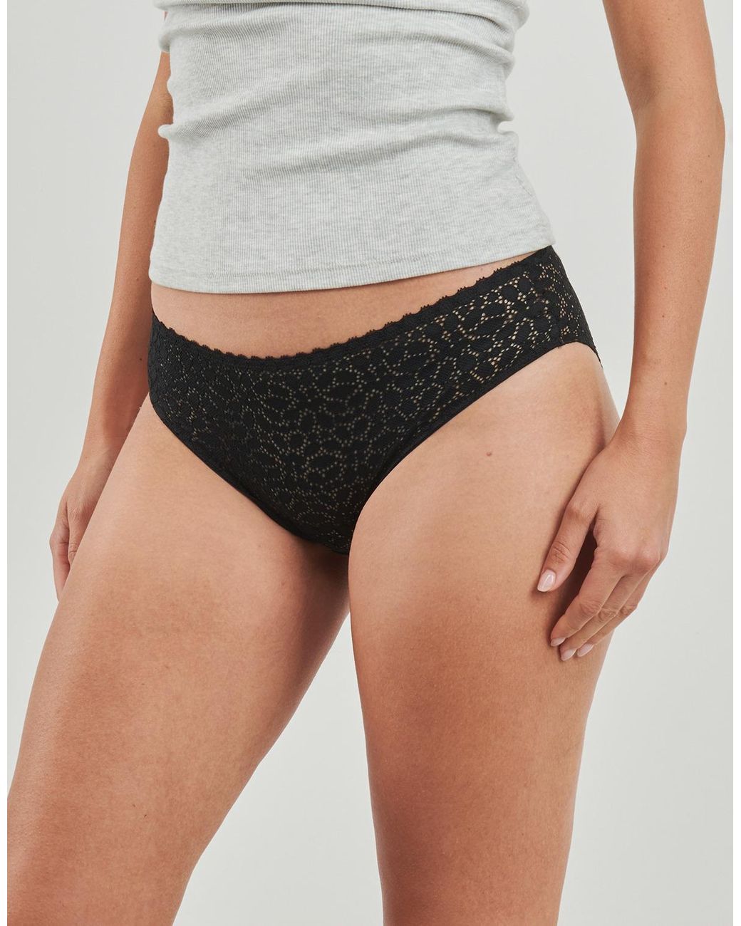 Dim Slips Daily Dentelle in het Black