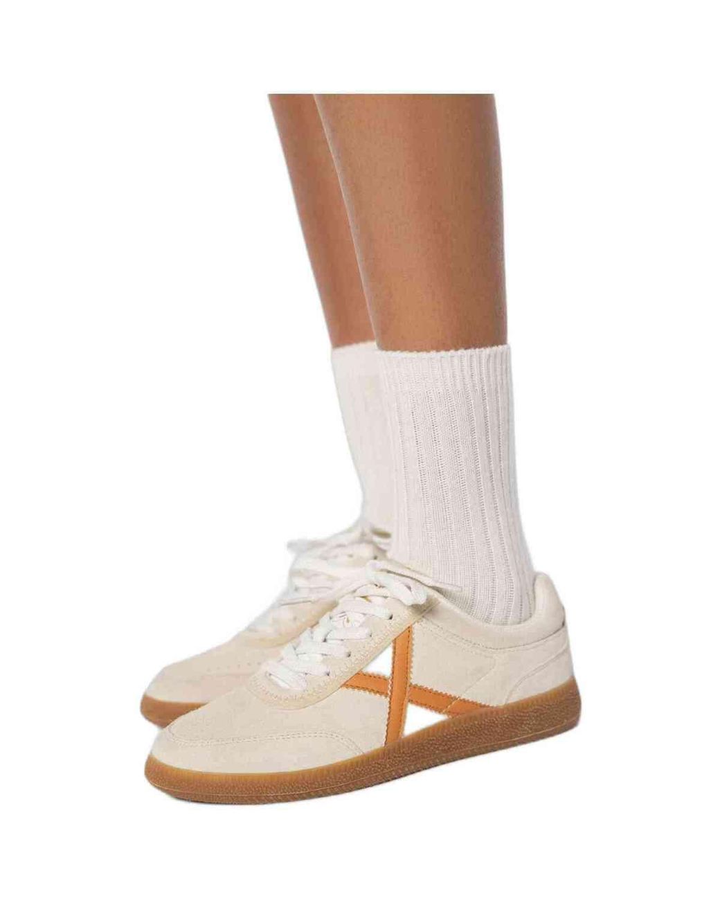 Baskets Basses 4078006 Munich en coloris White
