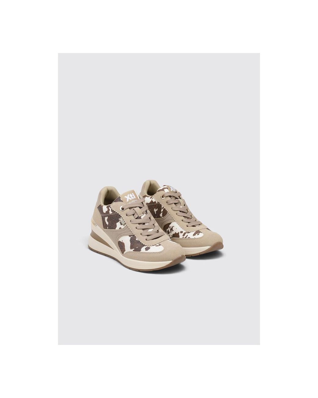 Baskets Basses 146367 Xti en coloris White
