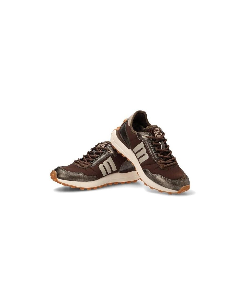 Baskets 814127 MTNG en coloris Brown