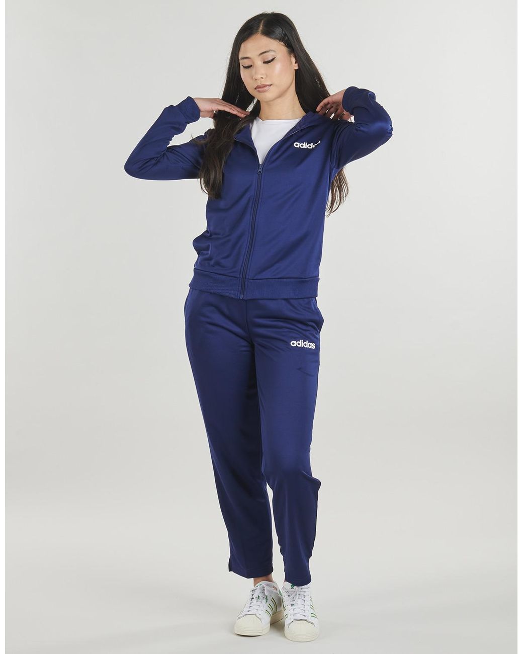 Adidas Trainingspak Essentials Linear Track Suit in het Blue