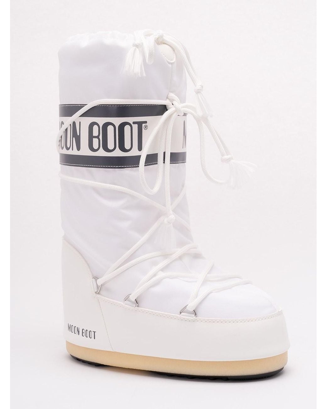 Moon Boot 'Icon Nylon' Boots in White | Lyst