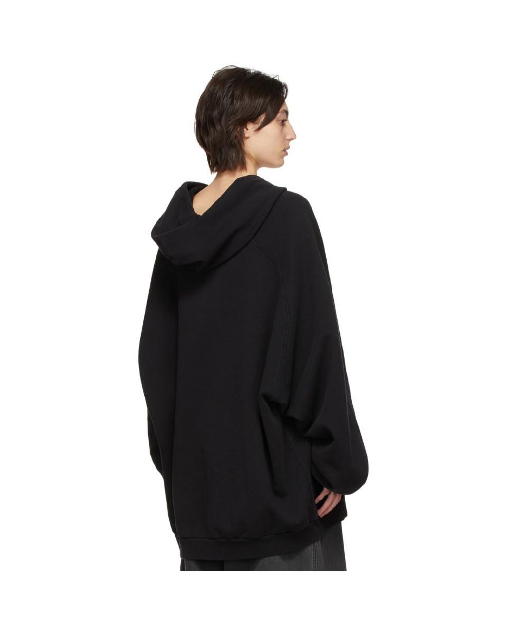 raf-simons-Black-Black-Antwerp raf-simons-Black-Black-Antwerp