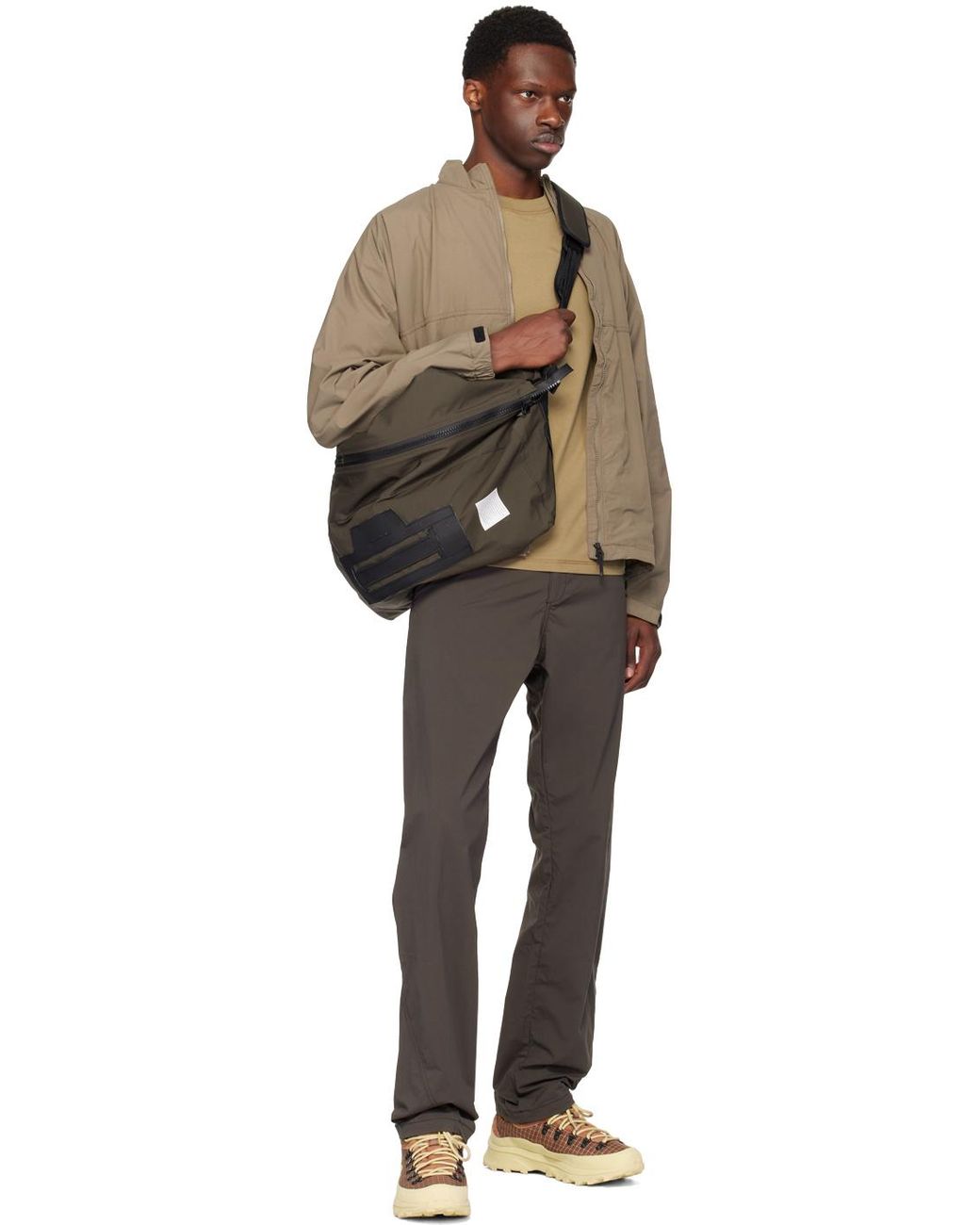 【関税込み】GR10K ブラウン 3L Microgrid バッグ GR10K Men's 3L Microgrid Shoulder Bag in Soil Brown GR10K