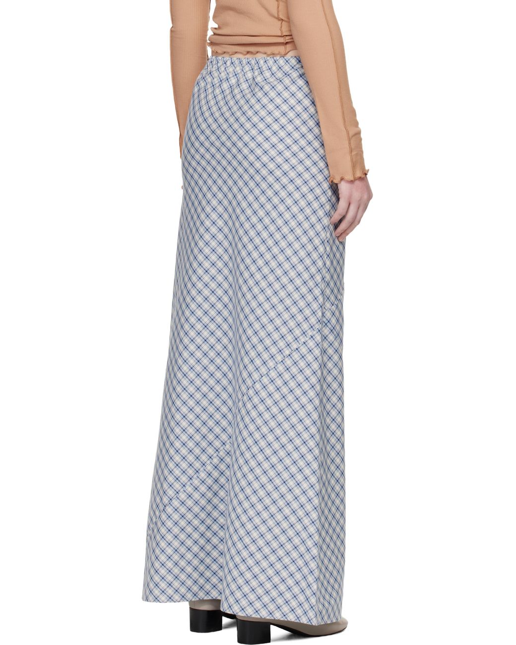 baserange-Blue-Check-Larva-