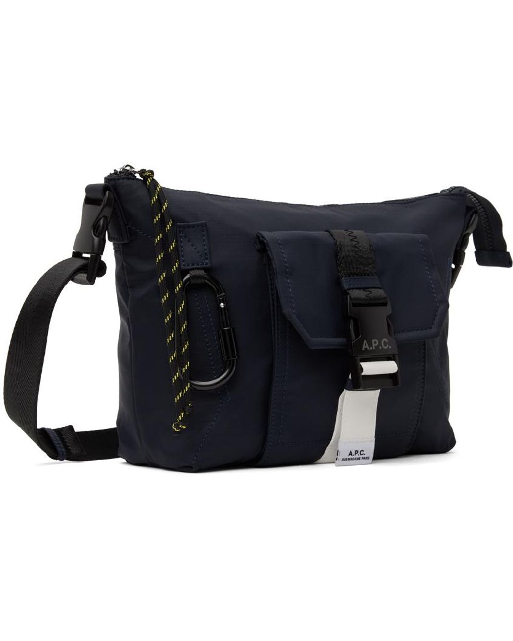 【関税込み】A.P.C. ネイビー Trek サッチェルバッグ メンズ A.P.C. ネイビー Trek サッチェルバッグ ブラック | Lyst