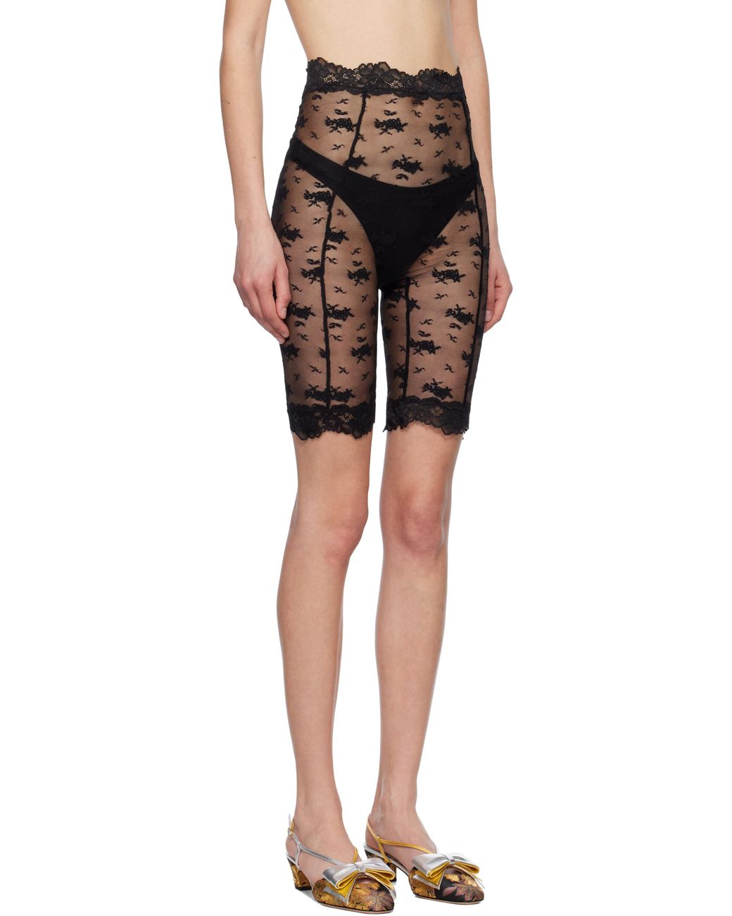 【関税込み】Yuhan Wang ブラック Lace バイカーショーツ yuhan-wang-Black-Lace-Biker-