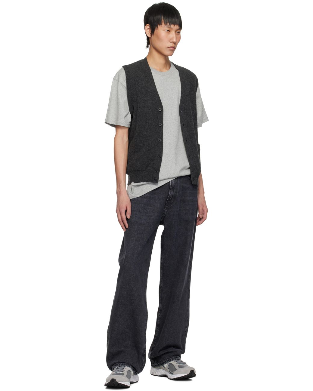 New Balance Black 2002R Sneakers for men