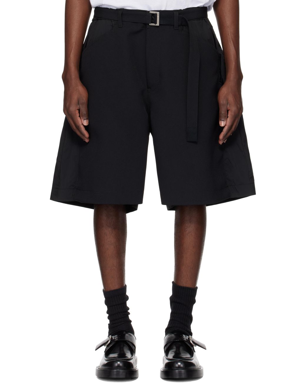 【sacai】ブラック Nylon Twill & Gabardine ショートパンツ メンズ Sacai ブラック Matelasse Twill Mix ショートパンツ