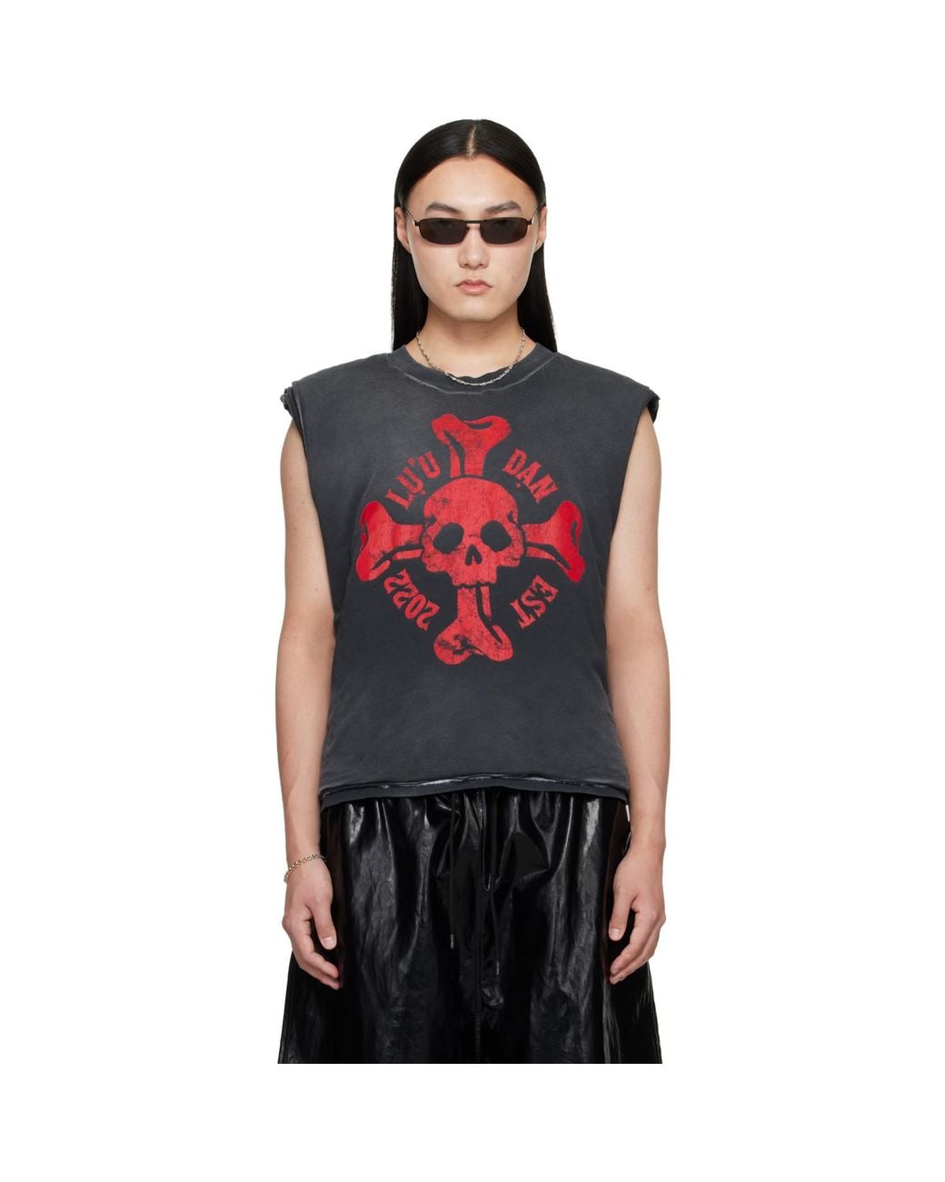 Lu'u Dan Black Wadded Sleeveless T-Shirt for men