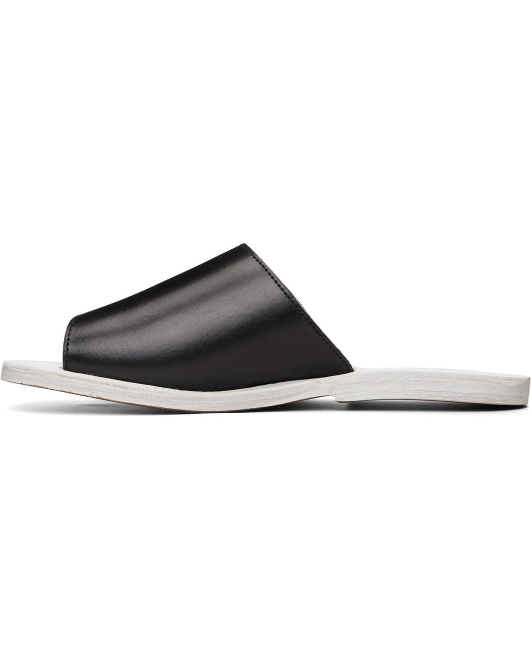 Rier Black Leather Sandals