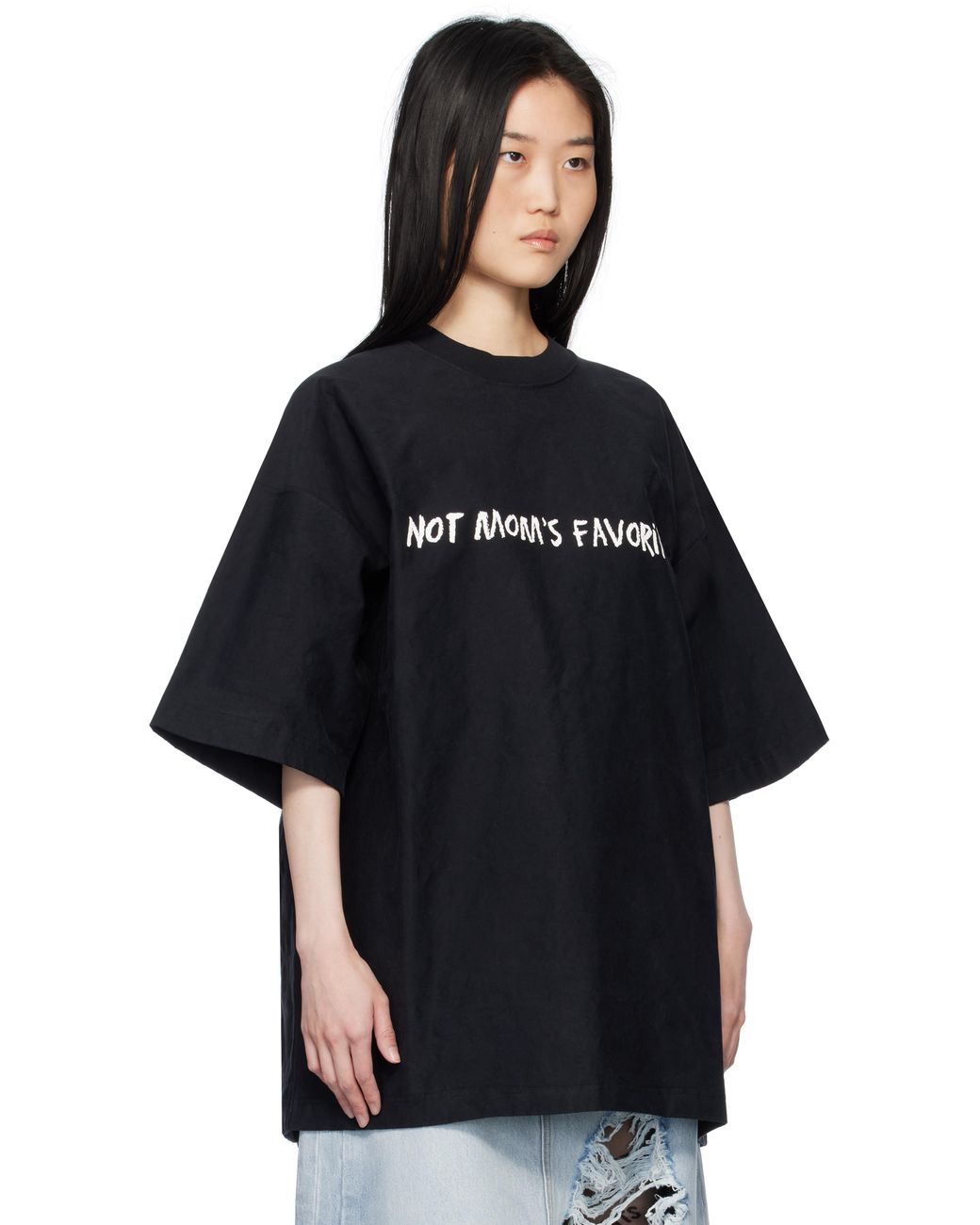 VETEMENTS ヴェトモン Tシャツ Not Mom's Avourite Black Metalized Wrinkled 'Not Mom's Favorite' T-shirt by
