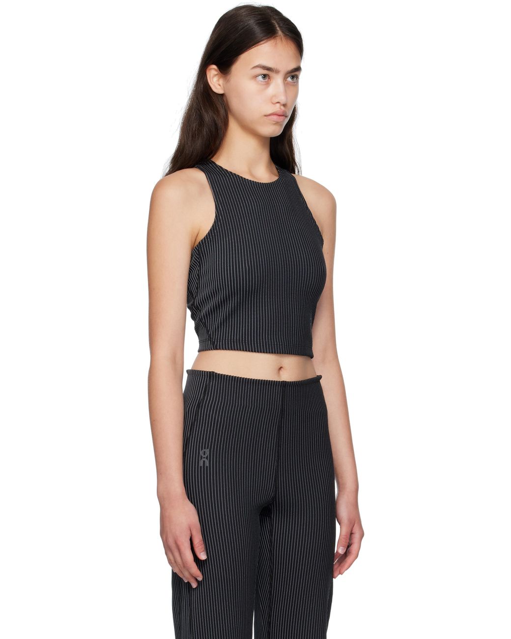 On Shoes Black All-Day Ribbed Crop Sport Top