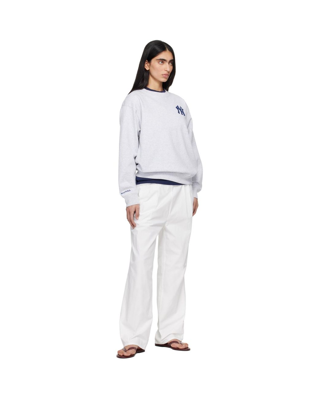 Sporty & Rich White '47 Edition Heritage Yankees Serif Sweatshirt