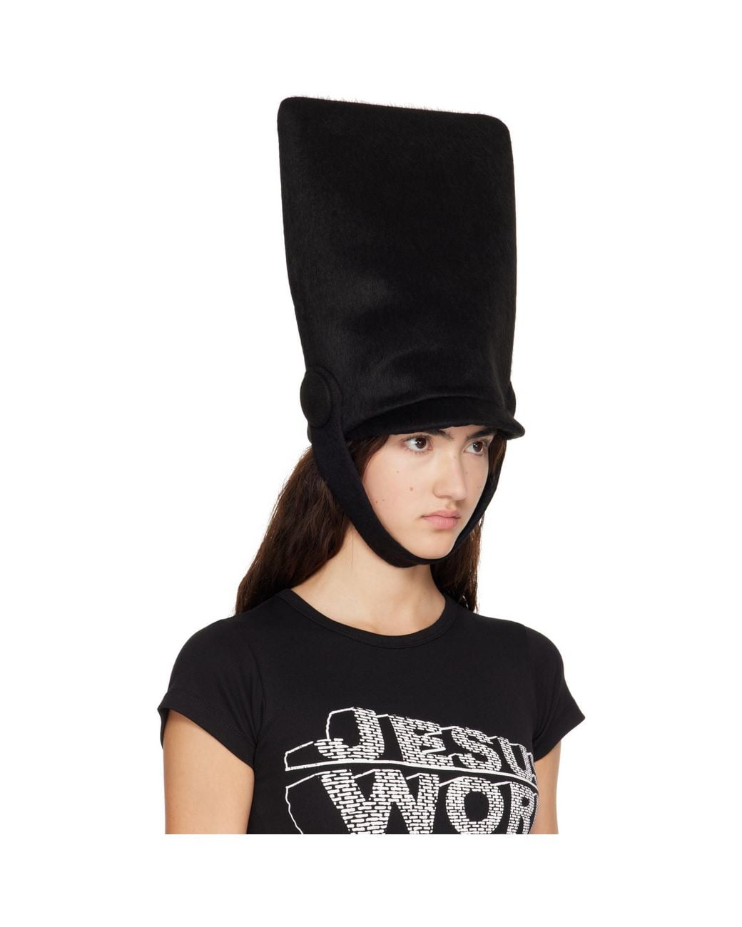 VAQUERA Black Conductor Cap