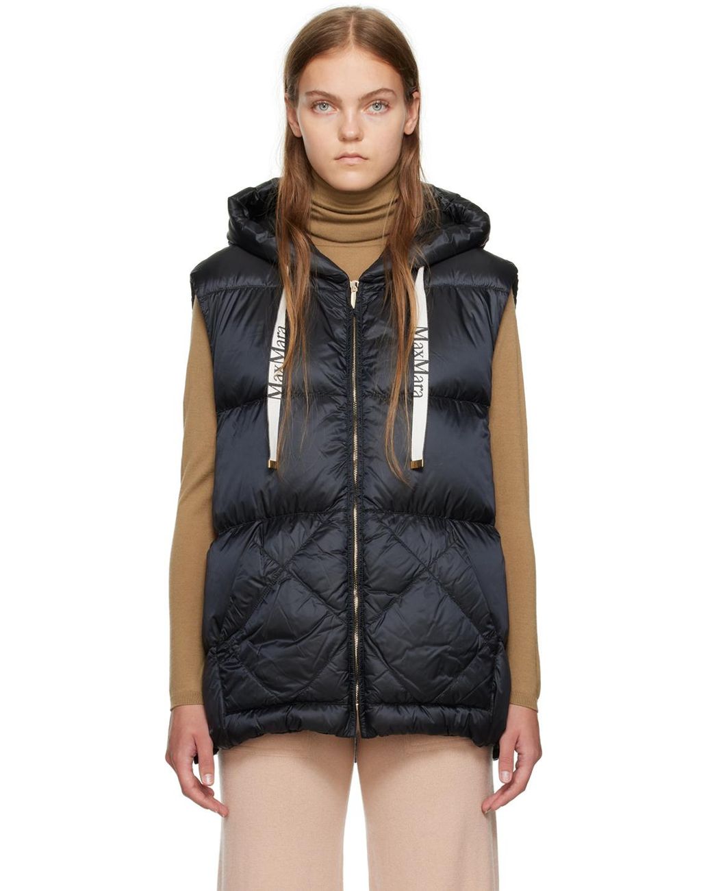 max-mara--The-Cube-Tresse-Down