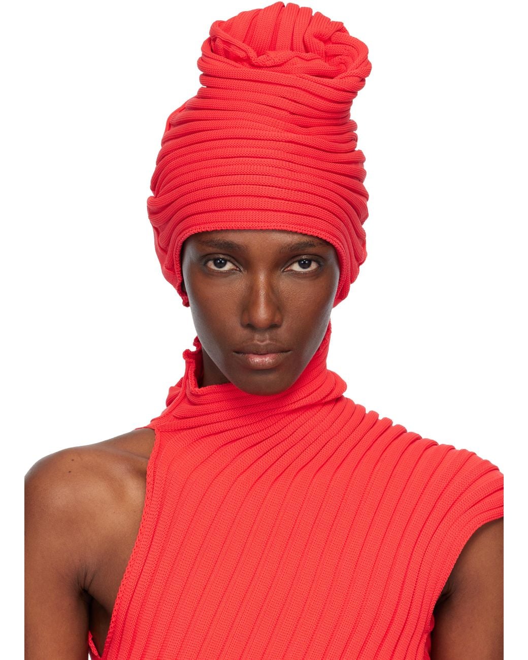 issey-miyake-24-Red-Knit-As-It