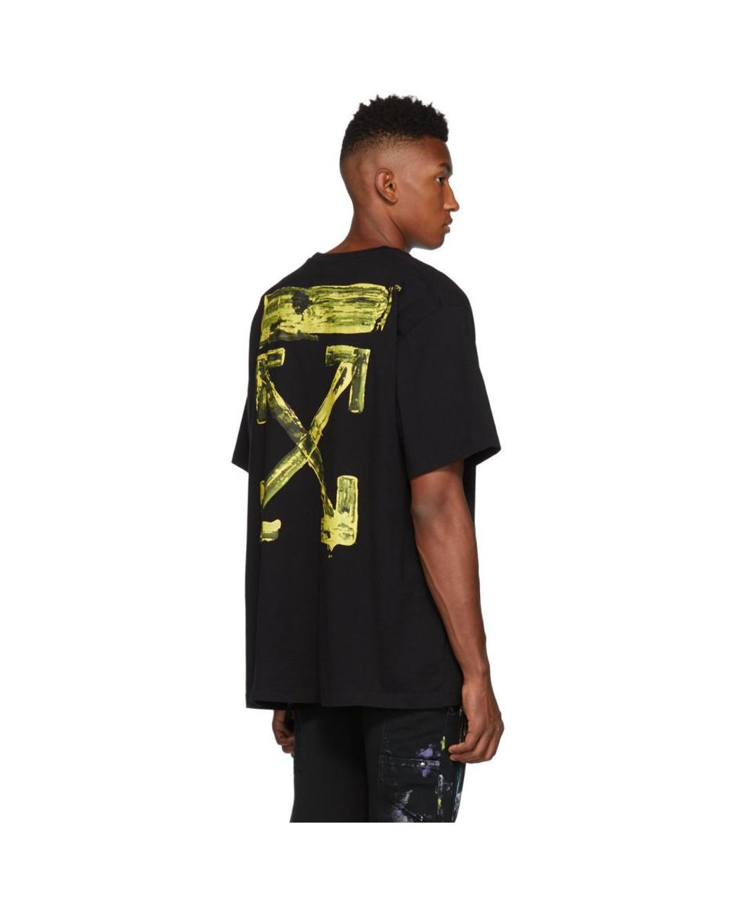 T shirt noir et jaune Painted Arrows Off White c o Virgil Abloh