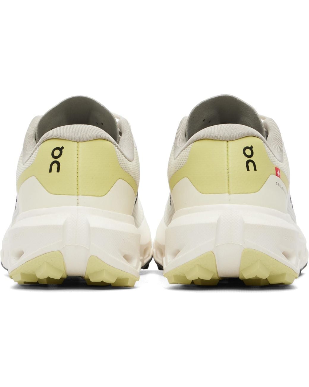 On Shoes White Cloudvista 3 Sneakers